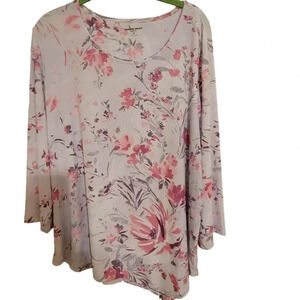 Plus size blouse